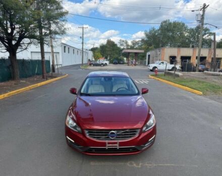 Вольво С60 2015 у Одесі на Automoto.ua Червоний Вольво С60, об'ємом двигуна 2.5 л та пробігом 79 тис. км за 1500 $, фото 1 на Automoto.ua