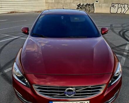 Красный Вольво С60, объемом двигателя 1.97 л и пробегом 86 тыс. км за 14300 $, фото 2 на Automoto.ua