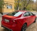 Красный Вольво С60, объемом двигателя 2 л и пробегом 162 тыс. км за 14000 $, фото 1 на Automoto.ua