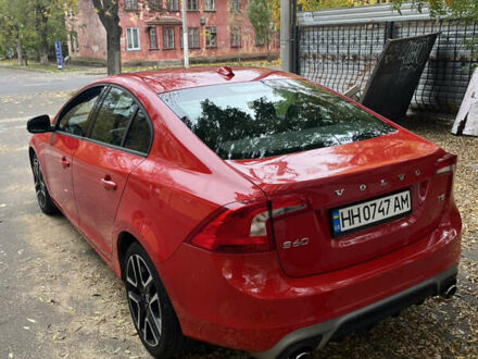 Червоний Вольво С60, об'ємом двигуна 2 л та пробігом 162 тис. км за 15000 $, фото 1 на Automoto.ua