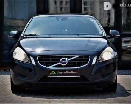 Вольво С60, объемом двигателя 2 л и пробегом 271 тыс. км за 13500 $, фото 1 на Automoto.ua