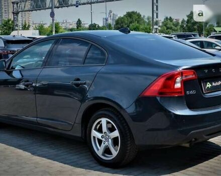Вольво С60, объемом двигателя 2 л и пробегом 271 тыс. км за 13500 $, фото 5 на Automoto.ua