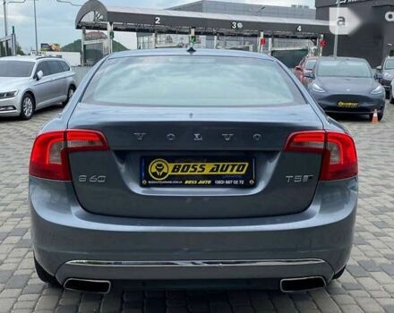 Вольво С60, объемом двигателя 2.5 л и пробегом 108 тыс. км за 15000 $, фото 3 на Automoto.ua