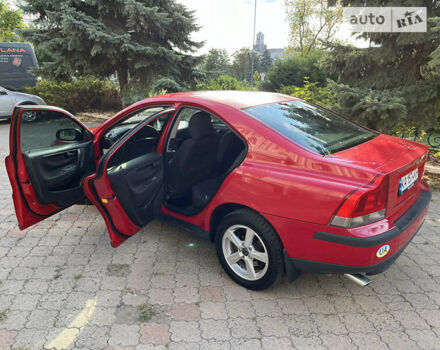 Вольво С60, объемом двигателя 2.4 л и пробегом 225 тыс. км за 4000 $, фото 34 на Automoto.ua