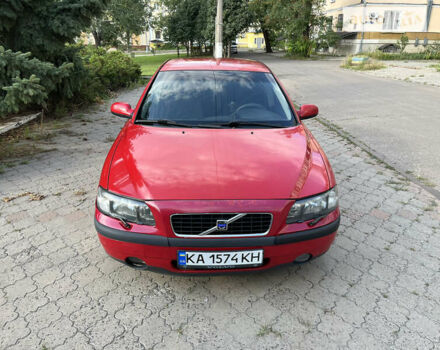Вольво С60, объемом двигателя 2.4 л и пробегом 225 тыс. км за 4000 $, фото 4 на Automoto.ua