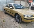 Вольво С60, объемом двигателя 2.4 л и пробегом 399 тыс. км за 4400 $, фото 1 на Automoto.ua