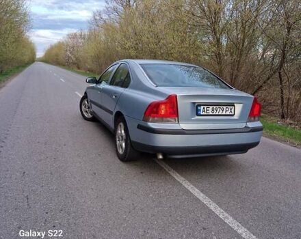 Вольво С60, объемом двигателя 2.4 л и пробегом 330 тыс. км за 4800 $, фото 2 на Automoto.ua