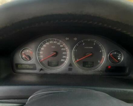 Вольво С60 2003 в Черткове на Automoto.ua Вольво С60, объемом двигателя 2.4 л и пробегом 420 тыс. км за 5500 $, фото 2 на Automoto.ua