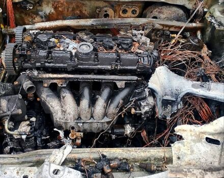 Вольво С60, объемом двигателя 24 л и пробегом 0 тыс. км за 1000 $, фото 2 на Automoto.ua