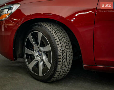 Вольво С60, об'ємом двигуна 2.5 л та пробігом 202 тис. км за 8432 $, фото 7 на Automoto.ua