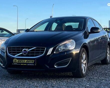 Вольво С60, об'ємом двигуна 2 л та пробігом 198 тис. км за 9600 $, фото 2 на Automoto.ua