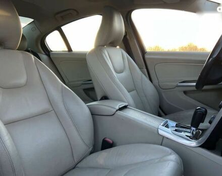 Вольво С60, об'ємом двигуна 2 л та пробігом 198 тис. км за 9600 $, фото 18 на Automoto.ua