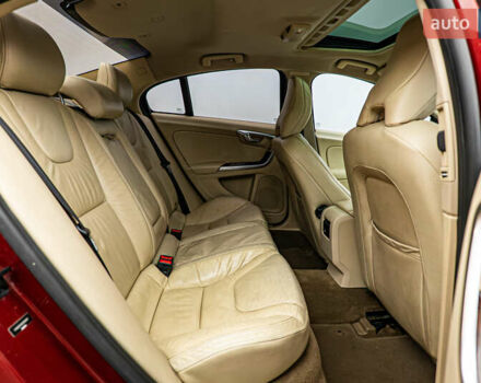 Вольво С60, об'ємом двигуна 2.5 л та пробігом 202 тис. км за 8432 $, фото 18 на Automoto.ua