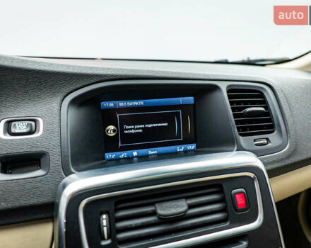 Вольво С60, об'ємом двигуна 2.5 л та пробігом 202 тис. км за 8432 $, фото 12 на Automoto.ua