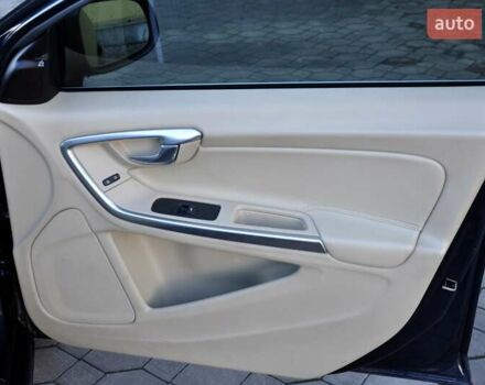 Вольво С60, об'ємом двигуна 2.52 л та пробігом 207 тис. км за 8500 $, фото 28 на Automoto.ua