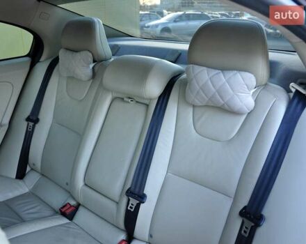 Вольво С60, об'ємом двигуна 2.52 л та пробігом 207 тис. км за 8500 $, фото 22 на Automoto.ua