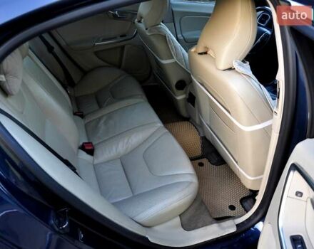 Вольво С60, об'ємом двигуна 2.52 л та пробігом 207 тис. км за 8500 $, фото 25 на Automoto.ua