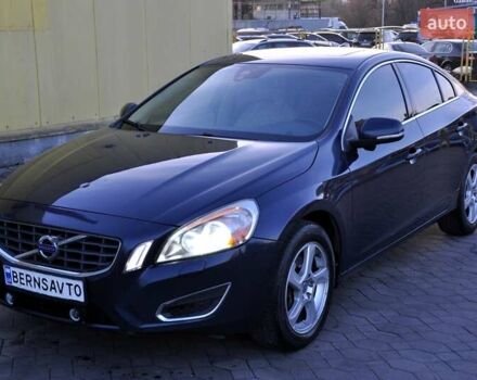 Вольво С60, об'ємом двигуна 2.52 л та пробігом 207 тис. км за 8500 $, фото 1 на Automoto.ua