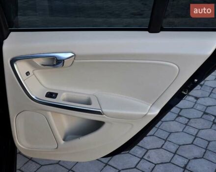 Вольво С60, об'ємом двигуна 2.52 л та пробігом 207 тис. км за 8500 $, фото 24 на Automoto.ua