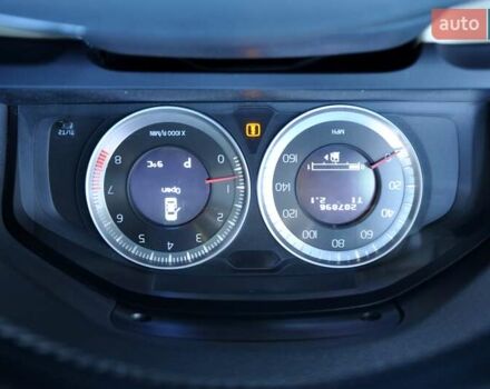 Вольво С60, об'ємом двигуна 2.52 л та пробігом 207 тис. км за 8500 $, фото 37 на Automoto.ua