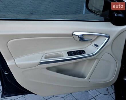 Вольво С60, об'ємом двигуна 2.52 л та пробігом 207 тис. км за 8500 $, фото 15 на Automoto.ua