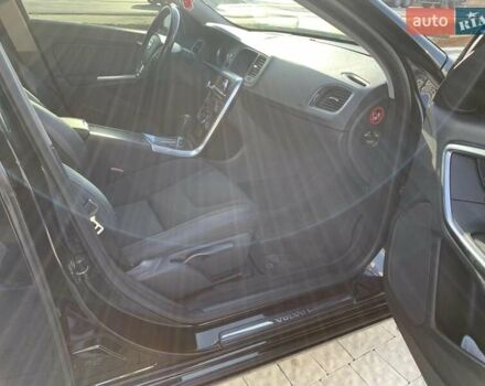 Вольво С60, объемом двигателя 1.98 л и пробегом 147 тыс. км за 10200 $, фото 5 на Automoto.ua