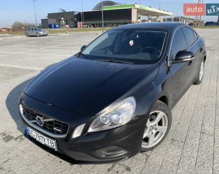 Вольво С60, объемом двигателя 1.98 л и пробегом 147 тыс. км за 10200 $, фото 1 на Automoto.ua