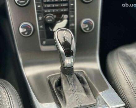 Вольво С60, объемом двигателя 2.5 л и пробегом 284 тыс. км за 9400 $, фото 29 на Automoto.ua