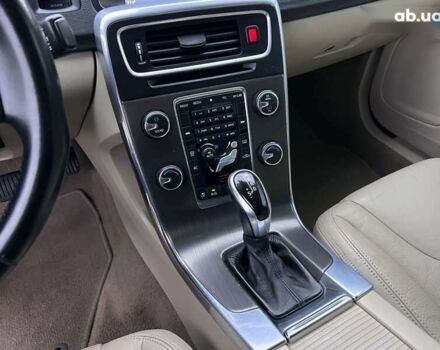 Вольво С60, об'ємом двигуна 2.5 л та пробігом 206 тис. км за 9990 $, фото 24 на Automoto.ua