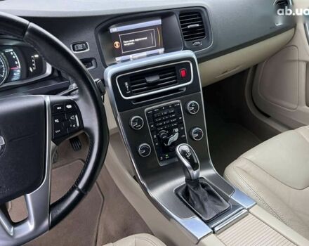 Вольво С60, об'ємом двигуна 2.5 л та пробігом 206 тис. км за 9990 $, фото 21 на Automoto.ua