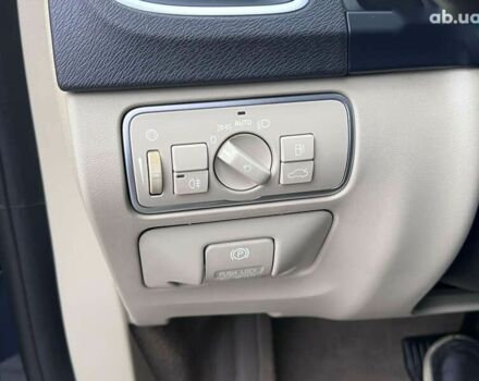 Вольво С60, об'ємом двигуна 2.5 л та пробігом 206 тис. км за 9990 $, фото 16 на Automoto.ua