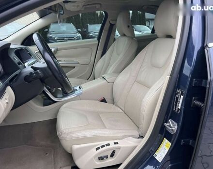 Вольво С60, об'ємом двигуна 2.5 л та пробігом 206 тис. км за 9990 $, фото 13 на Automoto.ua