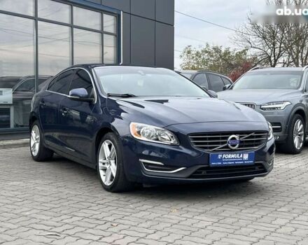 Вольво С60, об'ємом двигуна 2.5 л та пробігом 206 тис. км за 9990 $, фото 3 на Automoto.ua