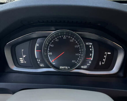 Вольво С60, объемом двигателя 2 л и пробегом 209 тыс. км за 11500 $, фото 5 на Automoto.ua