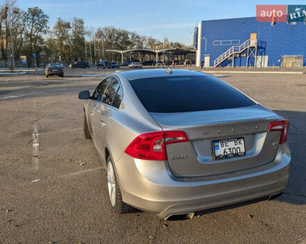 Вольво С60, об'ємом двигуна 2.52 л та пробігом 122 тис. км за 15500 $, фото 4 на Automoto.ua