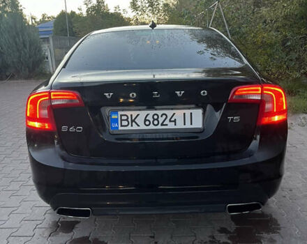 Вольво С60, объемом двигателя 2 л и пробегом 209 тыс. км за 11500 $, фото 4 на Automoto.ua