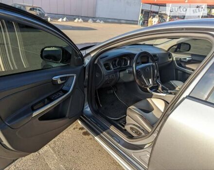 Вольво С60, объемом двигателя 2.5 л и пробегом 91 тыс. км за 13900 $, фото 7 на Automoto.ua