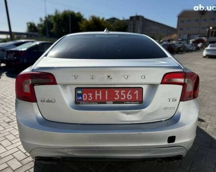 Вольво С60 2015 в Луцке на Automoto.ua Вольво С60, объемом двигателя 2 л и пробегом 208 тыс. км за 9000 $, фото 9 на Automoto.ua