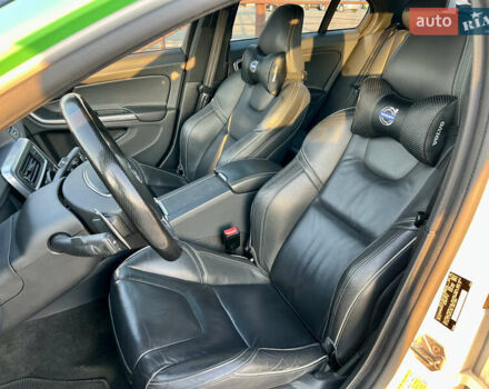 Вольво С60, объемом двигателя 1.97 л и пробегом 121 тыс. км за 22000 $, фото 46 на Automoto.ua