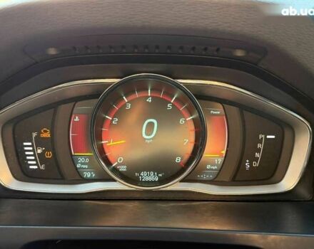 Вольво С60, объемом двигателя 2 л и пробегом 208 тыс. км за 8600 $, фото 7 на Automoto.ua