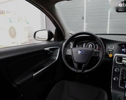 Вольво С60, об'ємом двигуна 2 л та пробігом 217 тис. км за 15500 $, фото 12 на Automoto.ua