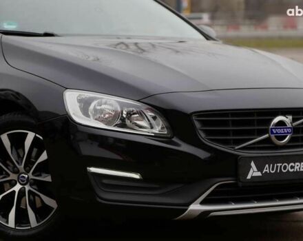 Вольво С60, об'ємом двигуна 2 л та пробігом 217 тис. км за 15500 $, фото 3 на Automoto.ua