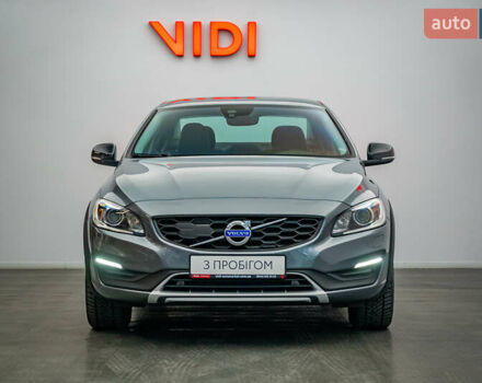 Вольво С60, объемом двигателя 2 л и пробегом 132 тыс. км за 18224 $, фото 4 на Automoto.ua