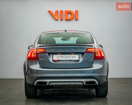 Вольво С60, объемом двигателя 2 л и пробегом 132 тыс. км за 18224 $, фото 5 на Automoto.ua