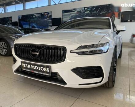 Вольво С60, объемом двигателя 0 л и пробегом 44 тыс. км за 26999 $, фото 4 на Automoto.ua