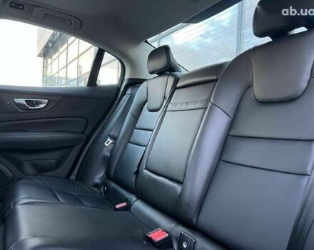 Вольво С60, объемом двигателя 2 л и пробегом 66 тыс. км за 23500 $, фото 13 на Automoto.ua