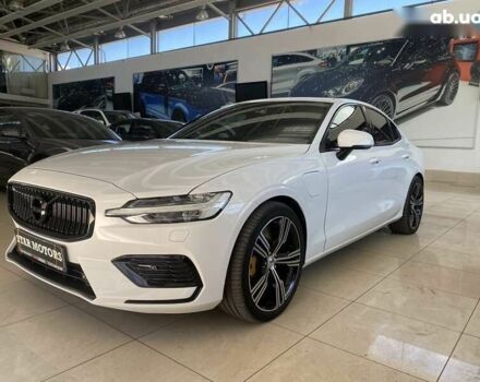 Вольво С60, объемом двигателя 0 л и пробегом 44 тыс. км за 26999 $, фото 3 на Automoto.ua