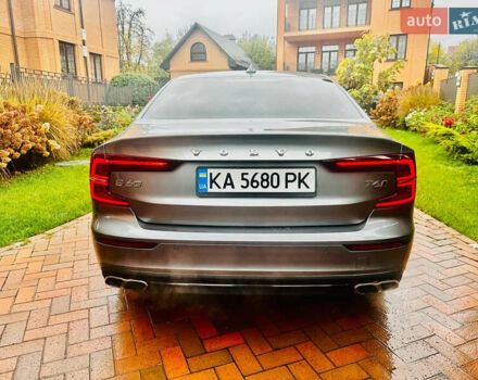 Вольво С60, объемом двигателя 2 л и пробегом 127 тыс. км за 21999 $, фото 6 на Automoto.ua