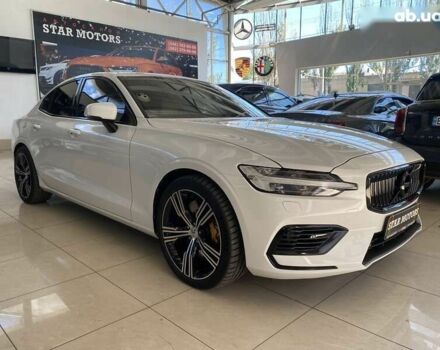 Вольво С60, объемом двигателя 0 л и пробегом 44 тыс. км за 26999 $, фото 8 на Automoto.ua