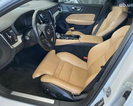 Вольво С60, объемом двигателя 0 л и пробегом 44 тыс. км за 26999 $, фото 19 на Automoto.ua